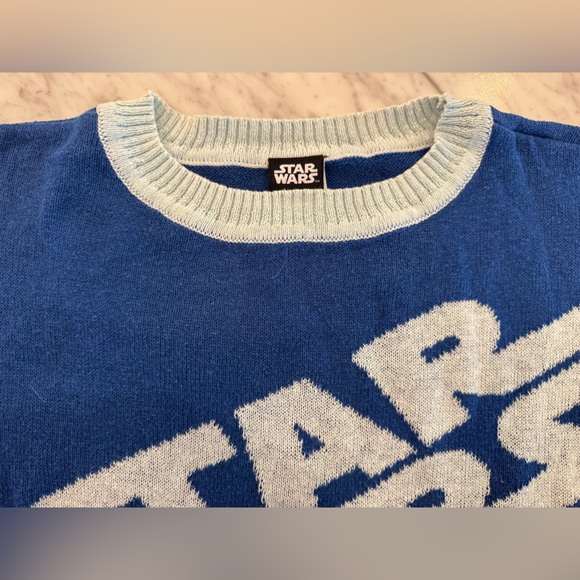 Star Wars Women’s Small Blue and Red Crew Neck Sweater - Picture 2 of 5